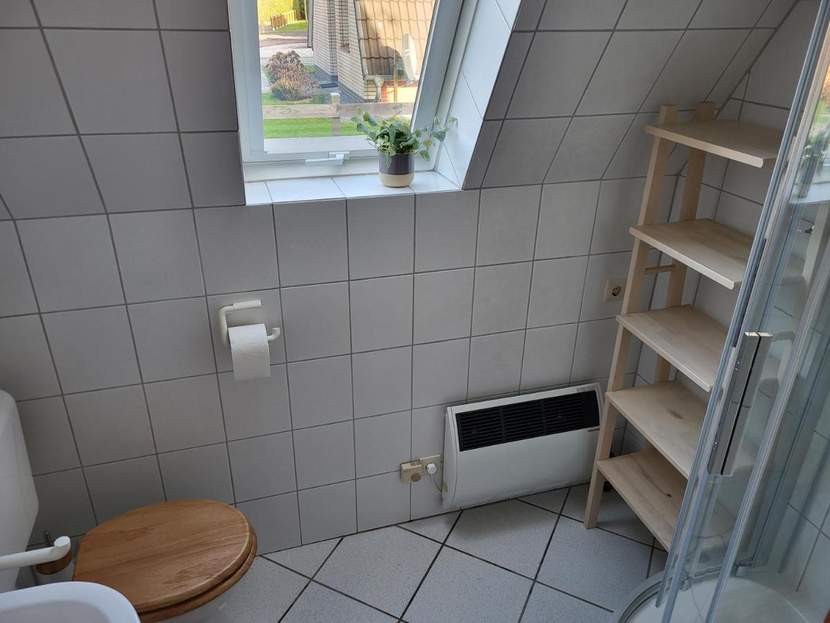 Ferienhaus Yanic Neuharlingersiel Luaran gambar